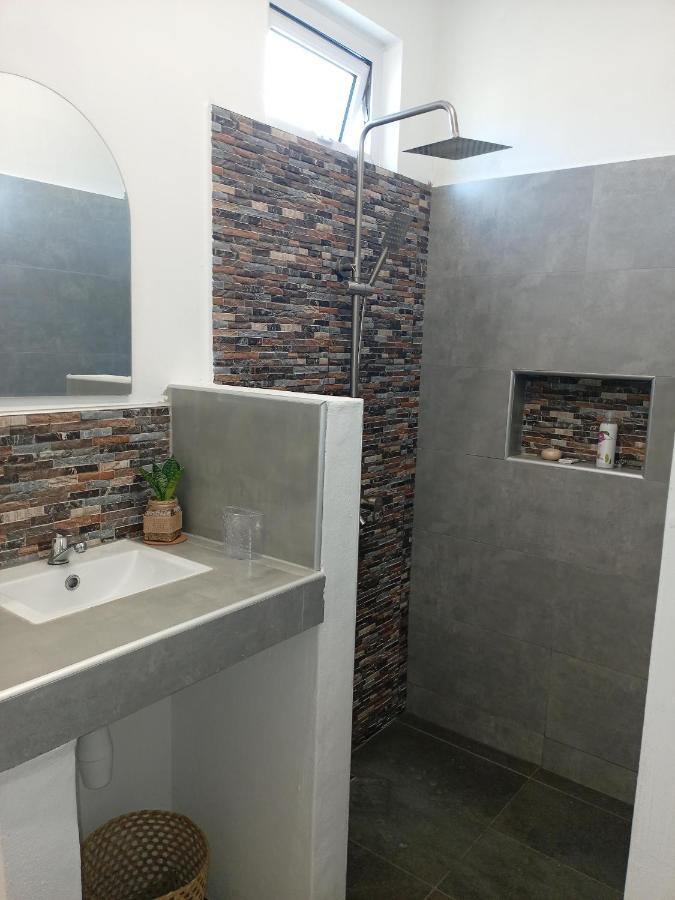 Izava Lodge Nouvelle Découverte Eksteriør billede